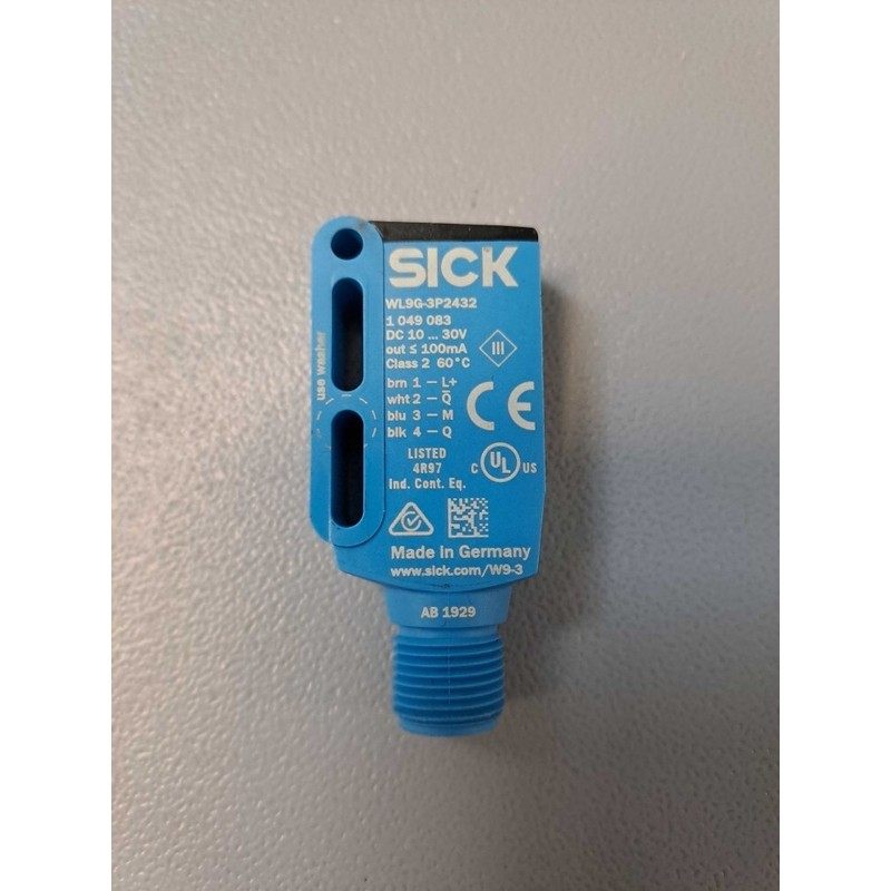 WL9G3P2432 - SICK - WL9G-3P2432/Sensor Solar Powered Used