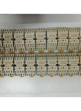 Omron PYF-14A-N Relay Socket 5A 250VAC (lot of 19pcs) - NEW