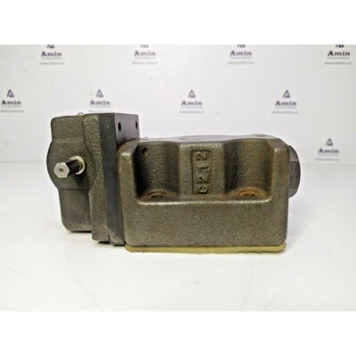 Yuken DMG-03-3C4-5072 Richtungsventil - Neu