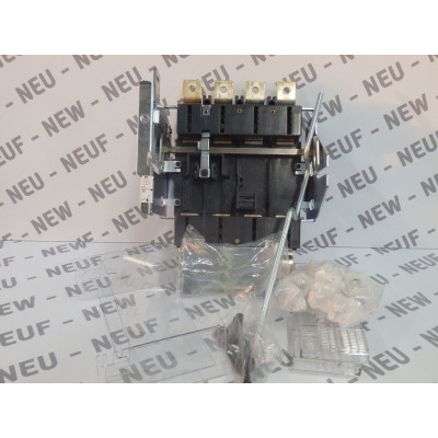 3VL95004WC - SIEMENS - 3VL9500-4WC4 / Sect. Of Power 4 Pole