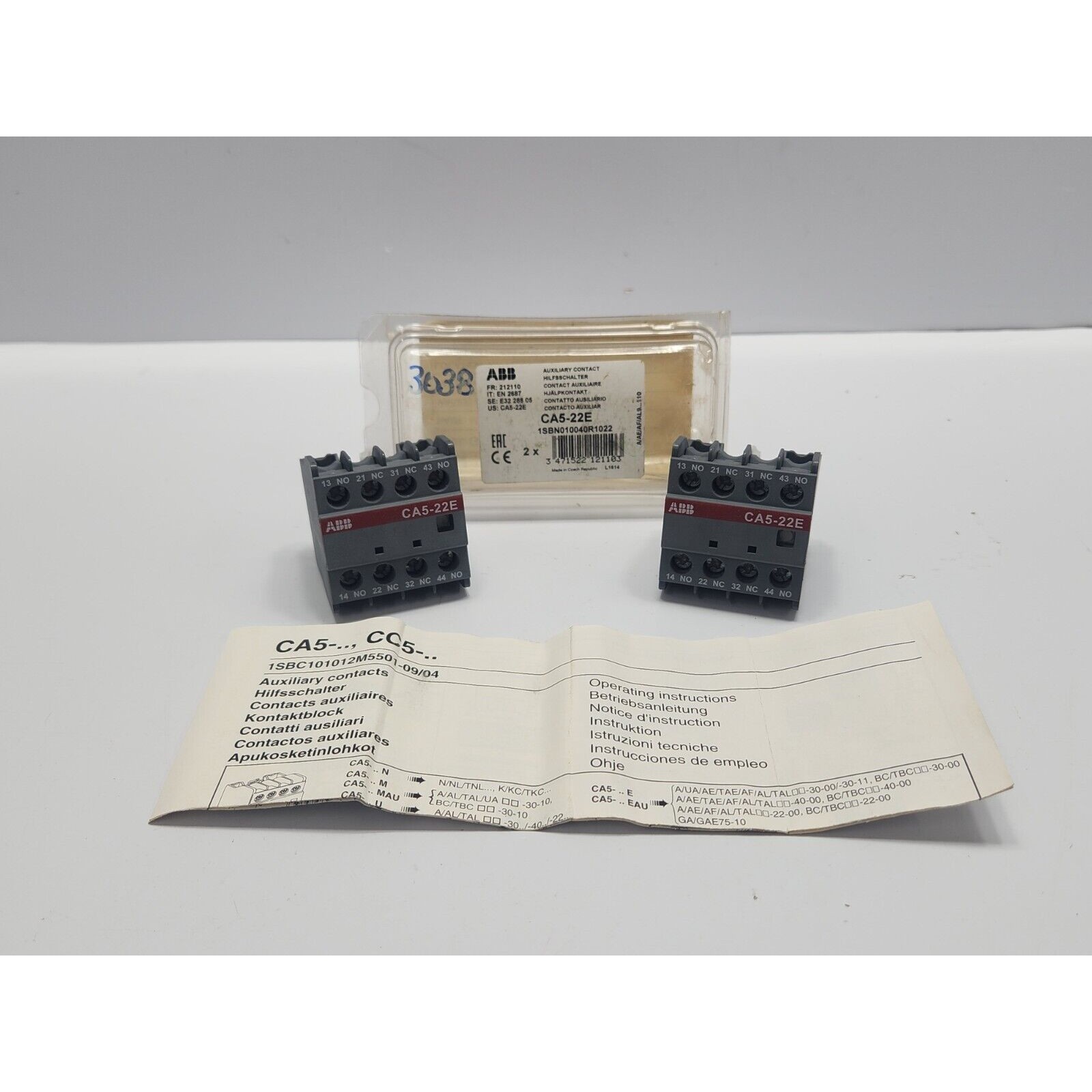 ABB CA5-22E AUXILIARY CONTACT BLOCK 1SBN010040R1022 - 批量 2