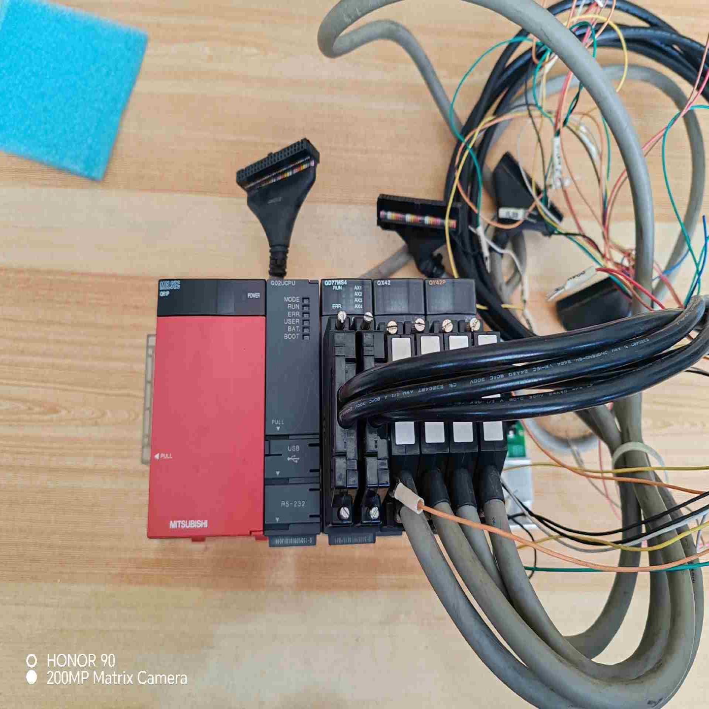 三菱Q系列PLC     Q02UCPU1个议价