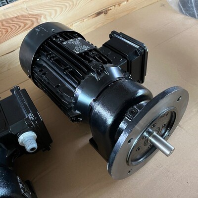 Nord DriveSystems Elektromotor SK 90LH/4 TF 1,5kW Getriebe S