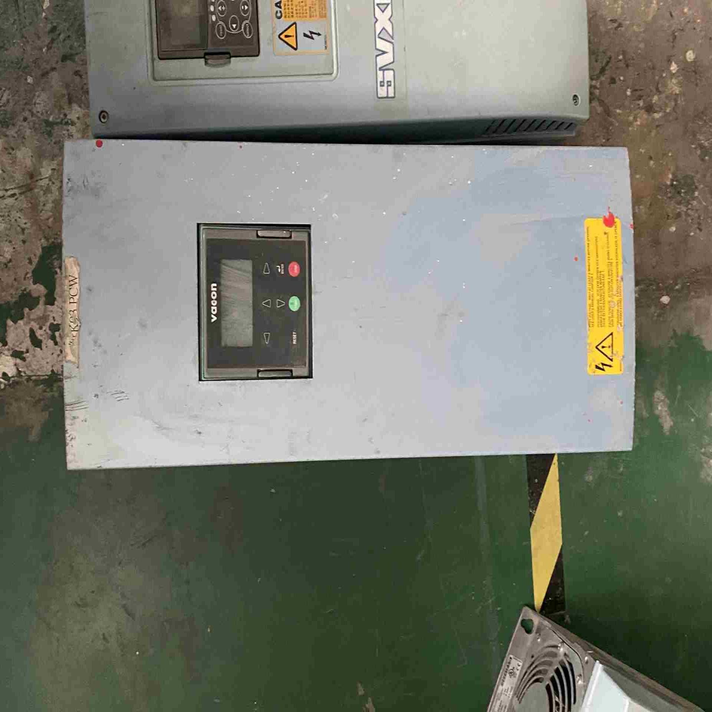 VACON伟肯变频器  30CX4G2N030   303议价