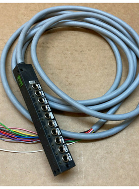 MURR Elektronik 3827246 Passiv-Verteiler, schmal,10xM8,3pol