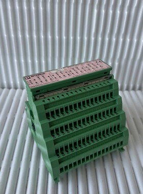 1x Phoenix Contact Interbus IB STME 24 DO32/2 + IB ST 24 DO3
