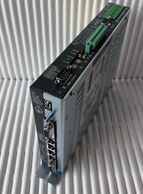 1x LinMot Type: E1130-DP-XC Part No.: 0150-1861 Achsensteuer