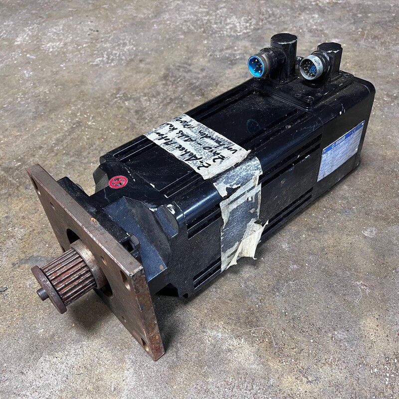 1x NUM BPH1153N5BF3CV2 Servomotor