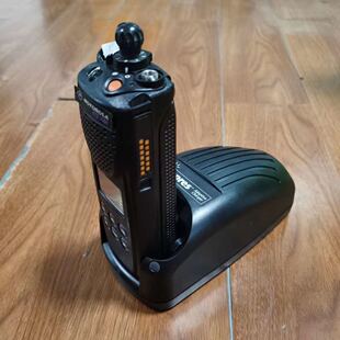 摩托罗拉XTS2500/XTS3000/XTS5000对讲机充电器 皮鞋充电器IMPRES