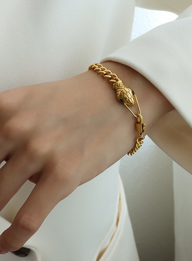 欧美冷淡风情侣手链蛇头绿眼睛锆石钛钢镀18k金简约手饰饰品