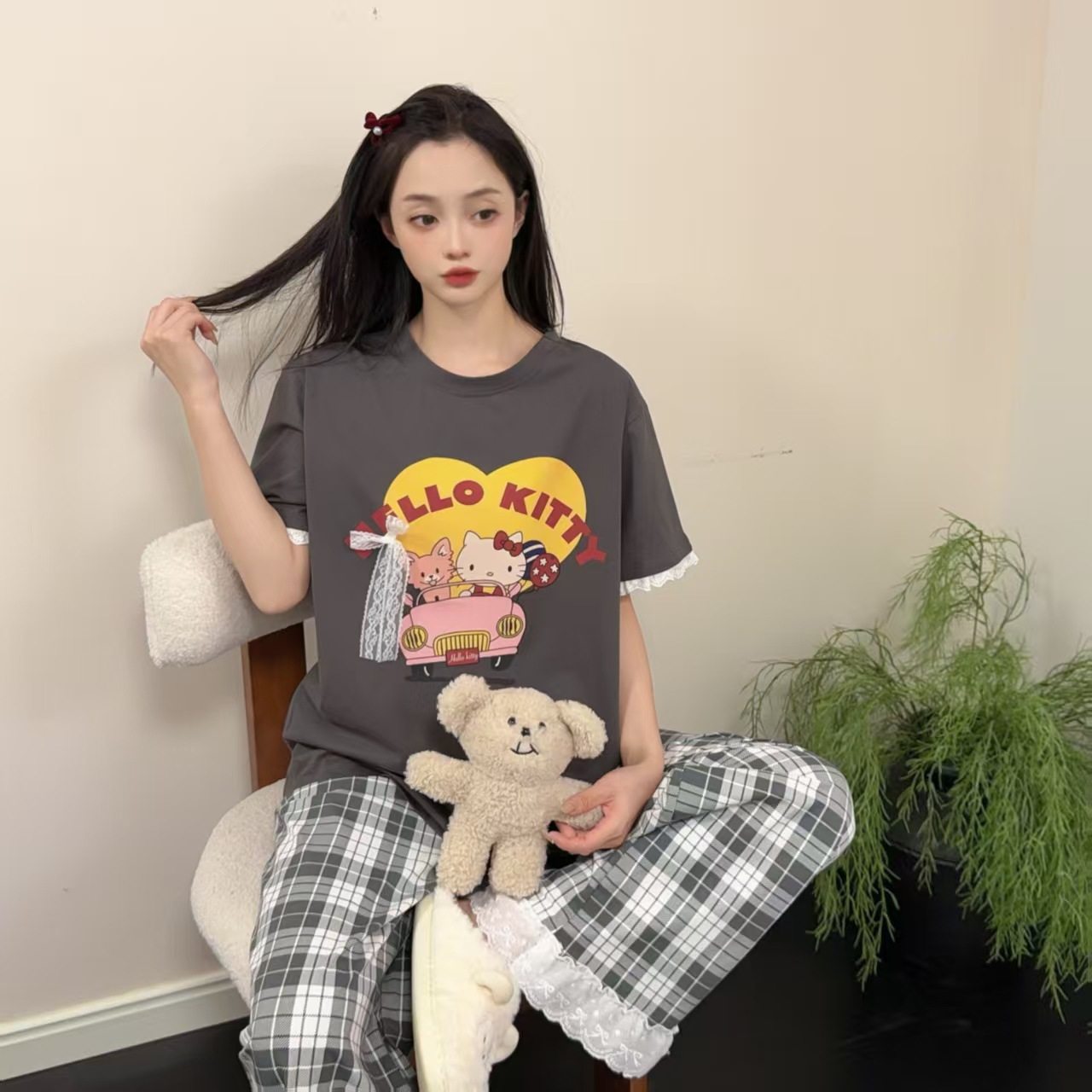 KITTY猫卡通花边蕾丝格子睡衣