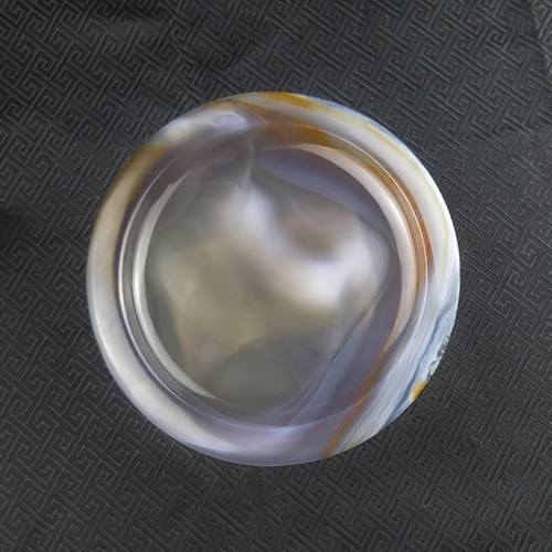 沛孚天然玛瑙玉髓盘子摆件