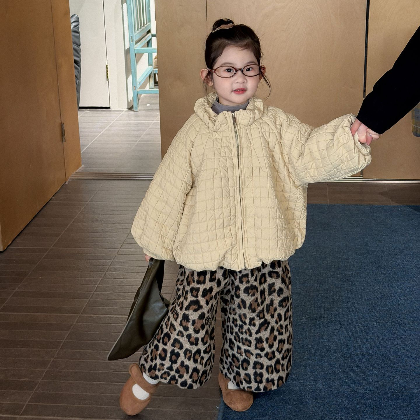 2025冬季新款童装 韩版童装 女童细格子绗线棉服 不泡棉不起坨