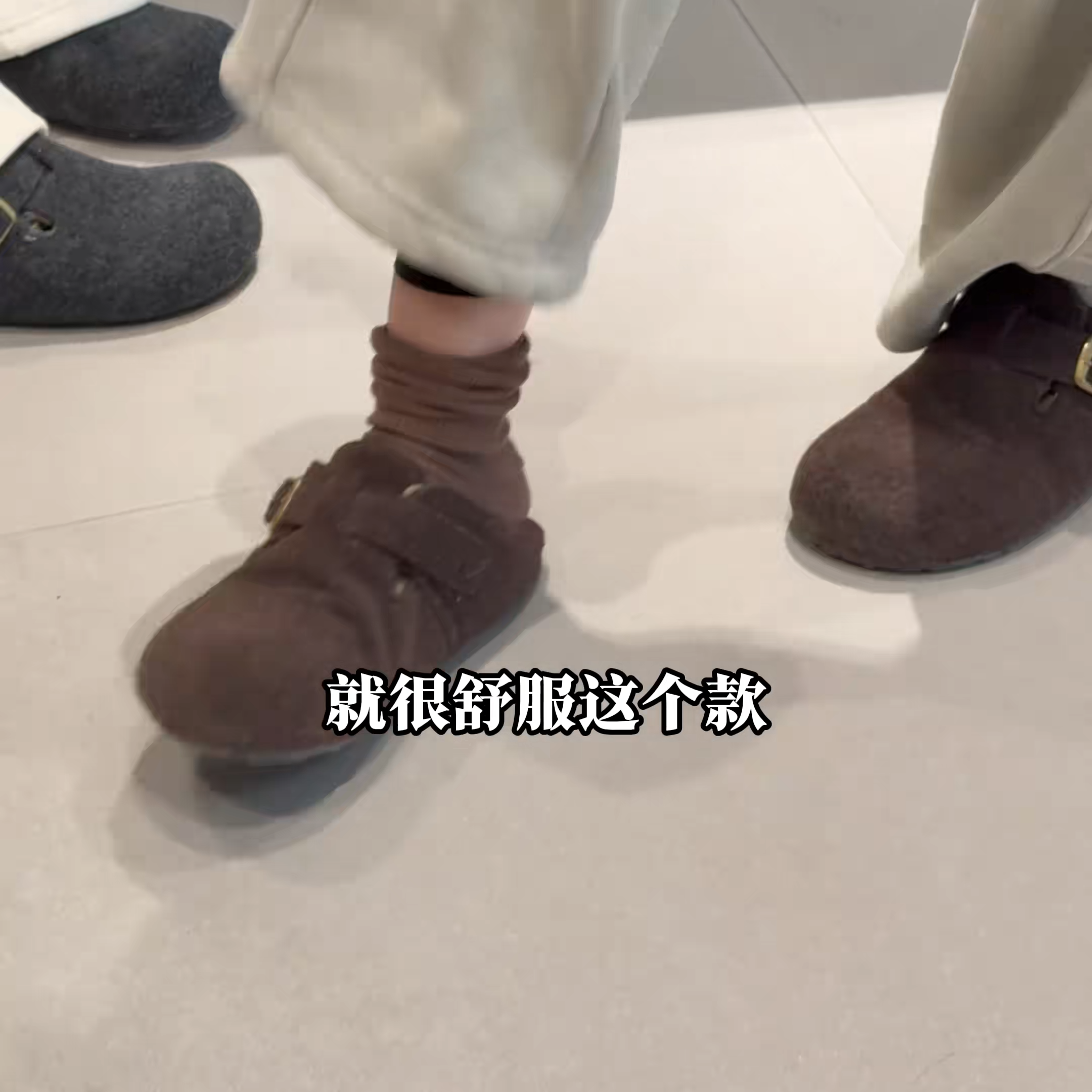 2025爆款女式雪地靴珊瑚绒加绒勃肯鞋厚底保暖棉鞋包头拖鞋秋冬潮