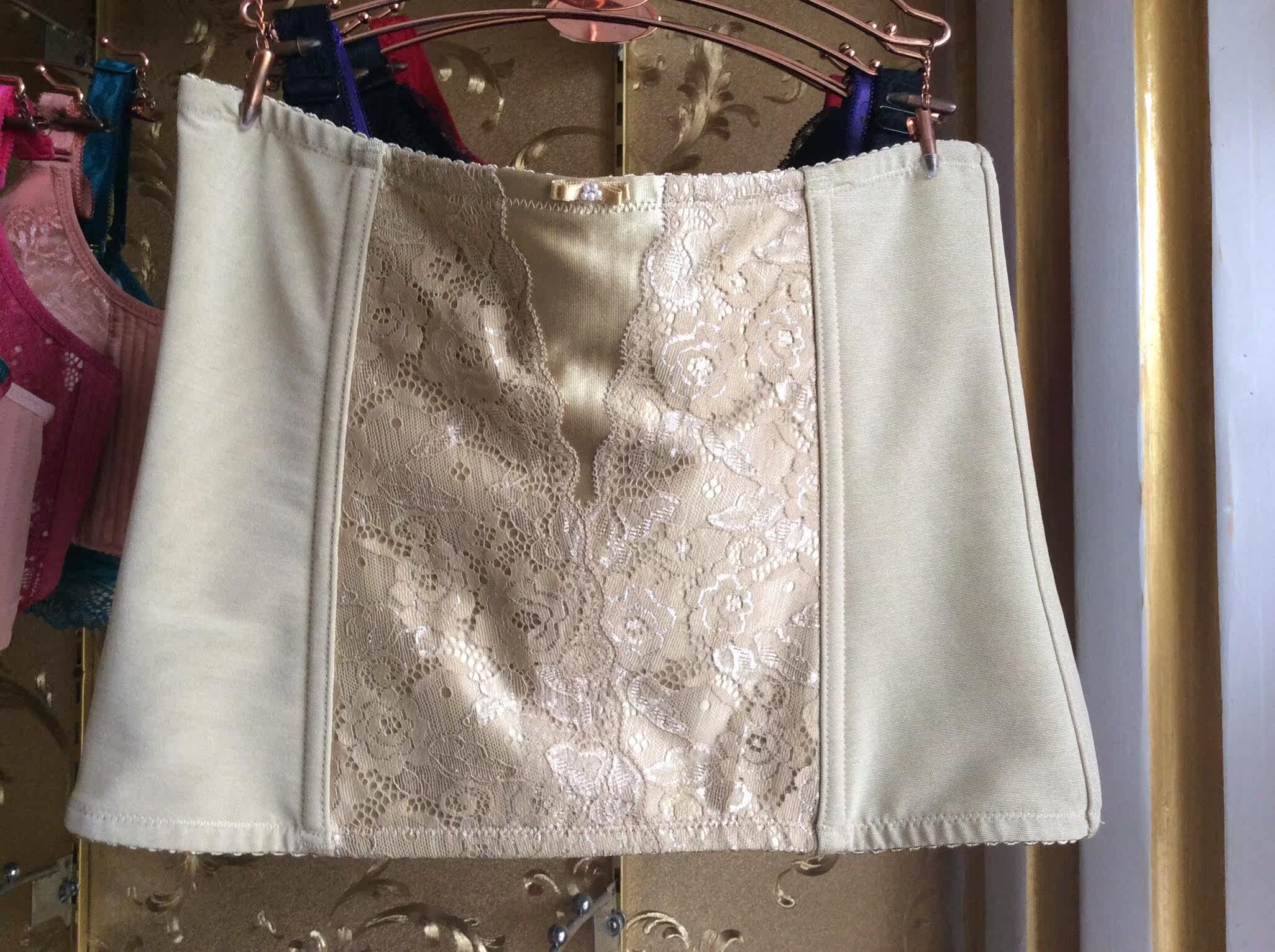 Corset luxueux en polypropylène - Ref 673758 Image 1