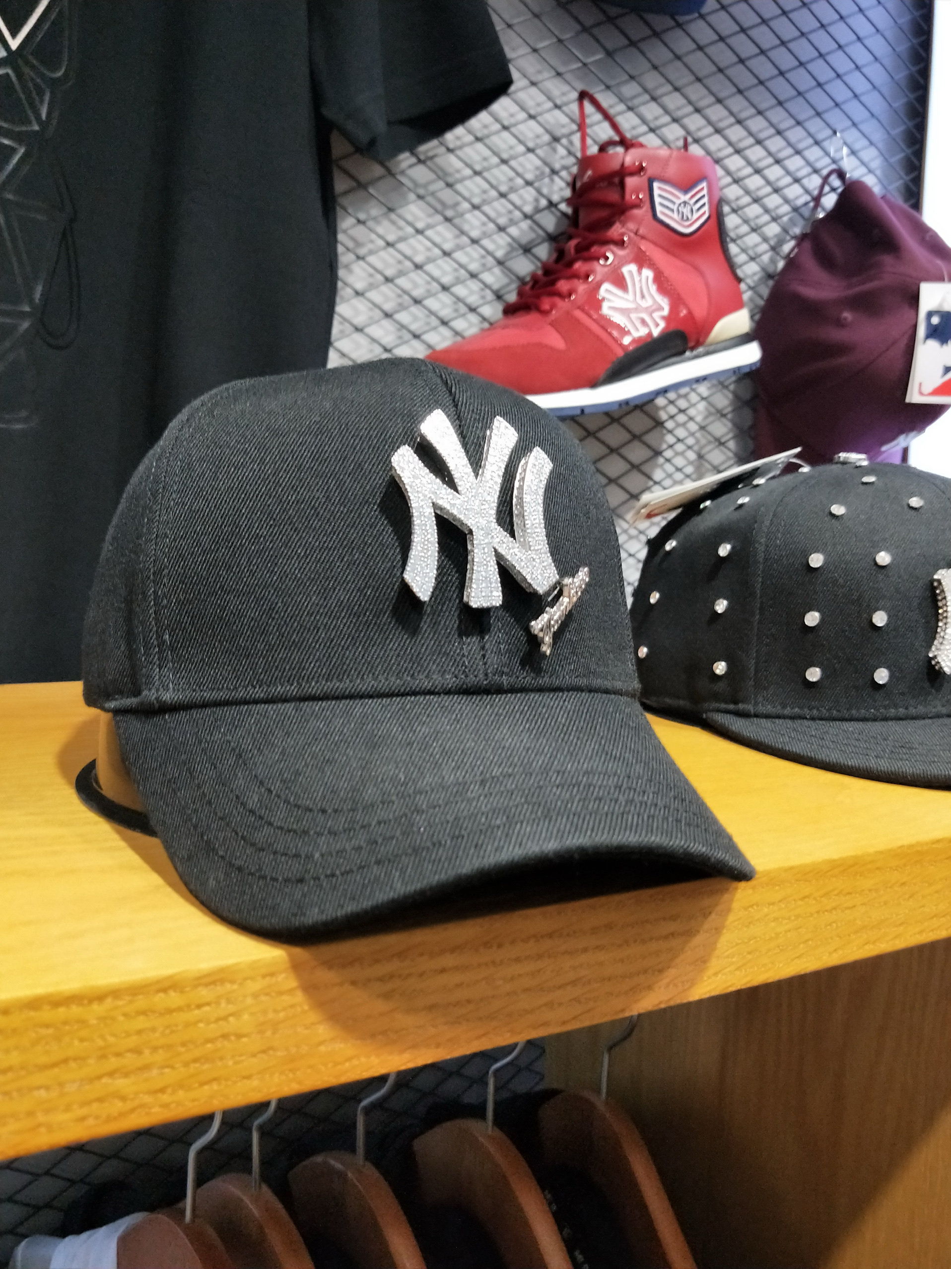 mlb棒球帽镶钻石ny帽子男女同款出游遮阳帽时尚装饰潮帽韩闪亮帽