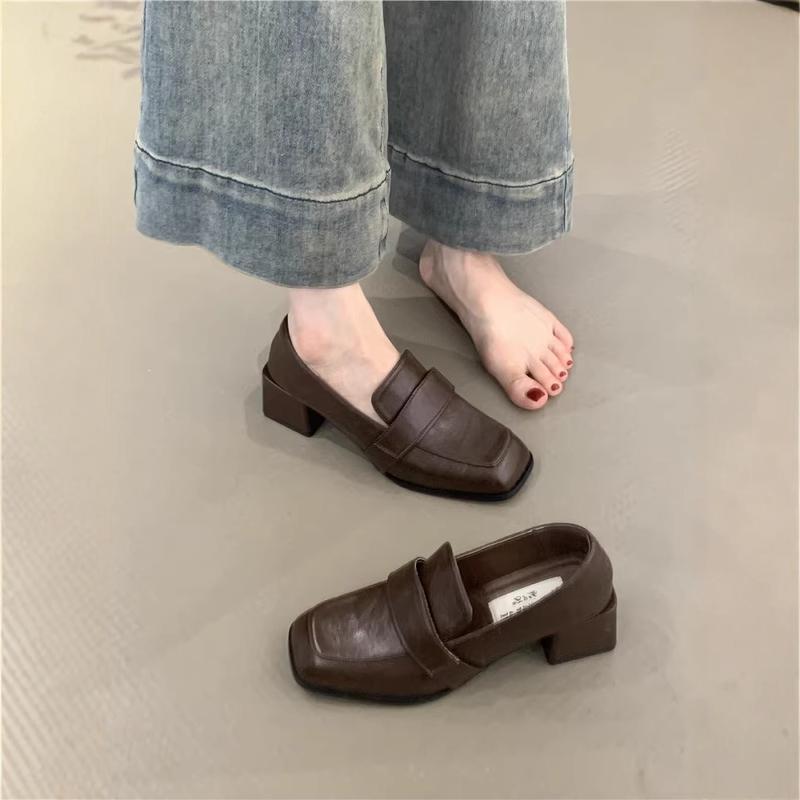 黑色百搭英伦粗跟小皮鞋