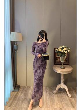 法式复古修身高腰气质显瘦网纱植绒碎花裙紫色连衣裙秋季新款长裙