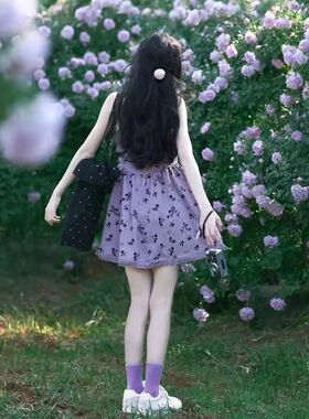 夏季2025新款今年流行的漂亮小个子短裙法式紫色收腰吊带连衣裙女