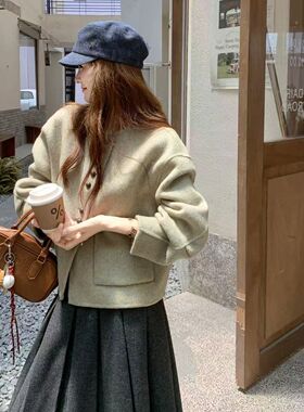 草绿色小香风毛呢子外套女2025秋冬新款小个子显瘦气质短款毛呢