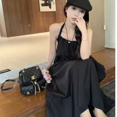三亚风海边度假露背挂脖连衣裙泰国巴厘岛沙滩裙西双版纳旅游穿搭