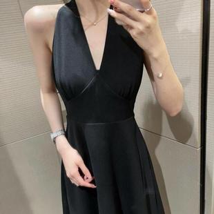赫本风轻奢名媛心机黑色长款小黑裙法式性感连衣裙宴会派对小礼服