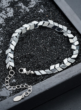 菱形黑胆石手链轻奢小众设计感拼接高级感嘻哈冷淡风潮手饰配饰