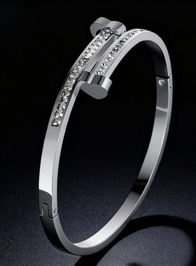 不锈钢女款钉子锆石钛钢手镯饰品三色手环时尚潮流
