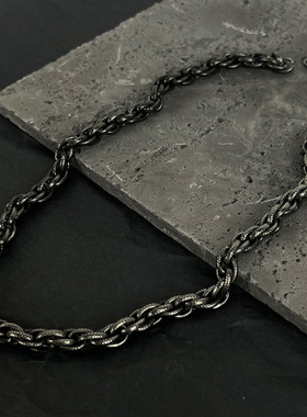 黑色蛇纹麻花链男女不掉色高级感百搭时尚新款锁骨链饰品配饰潮流