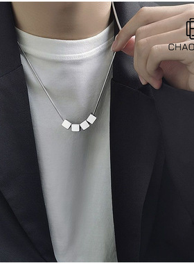 方块项链男小众时尚潮流轻奢毛衣链设计高级感简约风男士帅气配饰