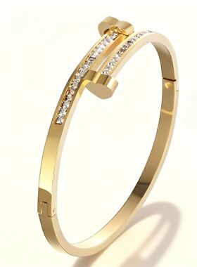 不锈钢女款钉子锆石钛钢手镯饰品三色手环时尚潮流