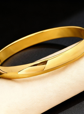 欧美简约光面卡扣手镯8mm宽无LOGO情侣不锈钢手环冷淡风设