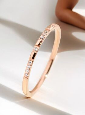 钛钢戒指女设计感小众不掉色镶钻ins女士不锈钢饰品手饰饰品