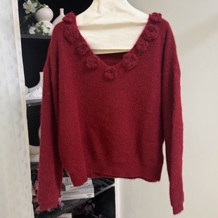 小雪家【玫瑰的红】新中式V领羊毛混纺立体花朵宽松百搭毛衣上衣