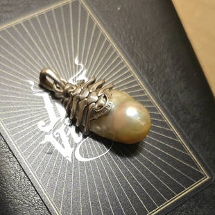 铁心银饰原创设计925纯银珍珠吊坠 双十一新品项坠“肋珠”半孤品