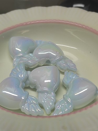 5颗装有瑕卡21.5*34.4*12蓝色翅膀爱心原2.99镀uv110-012