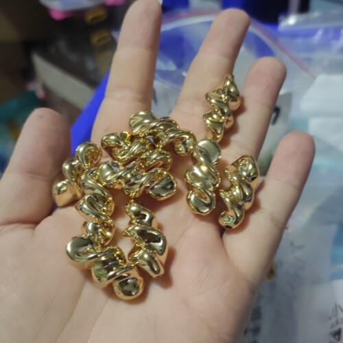 （满15元包）10个个镀UV金属浪味仙金银色无混色