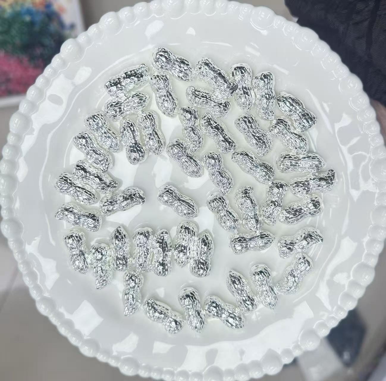 （9.9元包邮）77-038银色花生10个