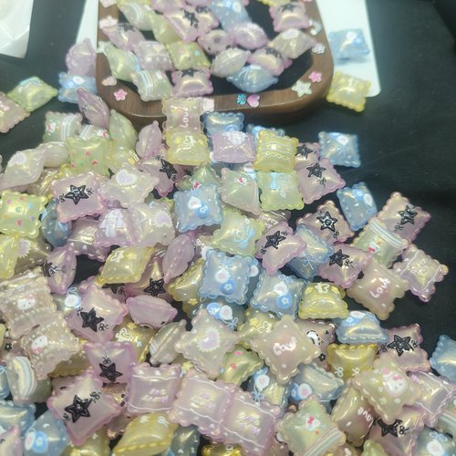 （15元包邮）10个花边枕头珠夜光双面浮雕A0934