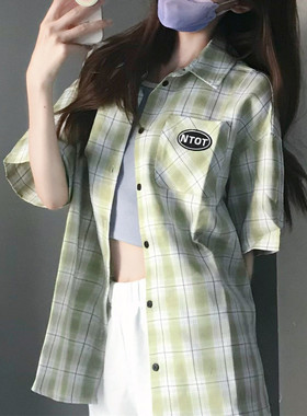绿色格子短袖衬衫女夏季新款设计感宽松中长款Polo领衬衣外套上衣