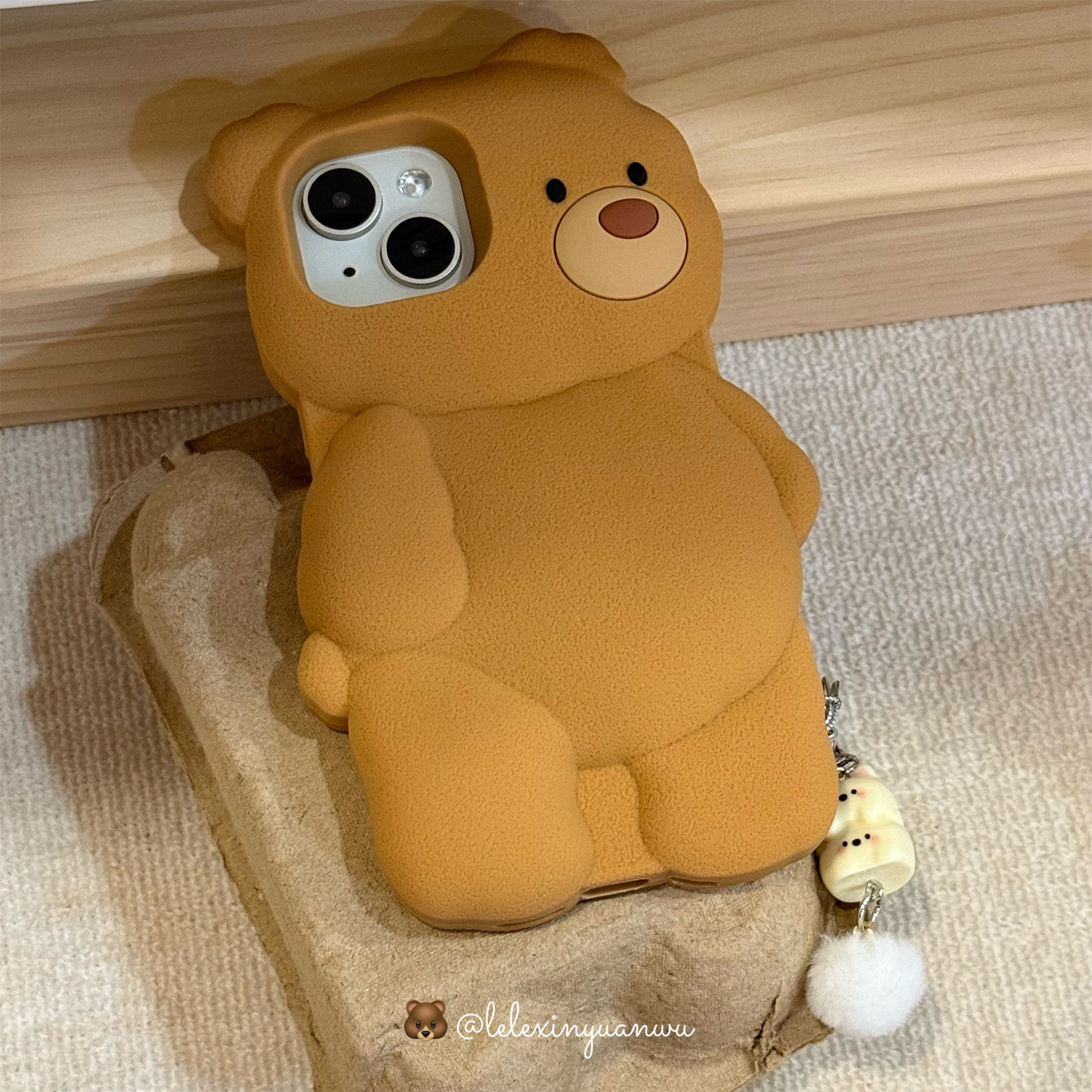 Jelly巴塞罗那小熊 新款软硅胶橘子皮手感适用iPhone16promax手机壳苹果1543可爱小众磨砂防摔ins日韩国女男