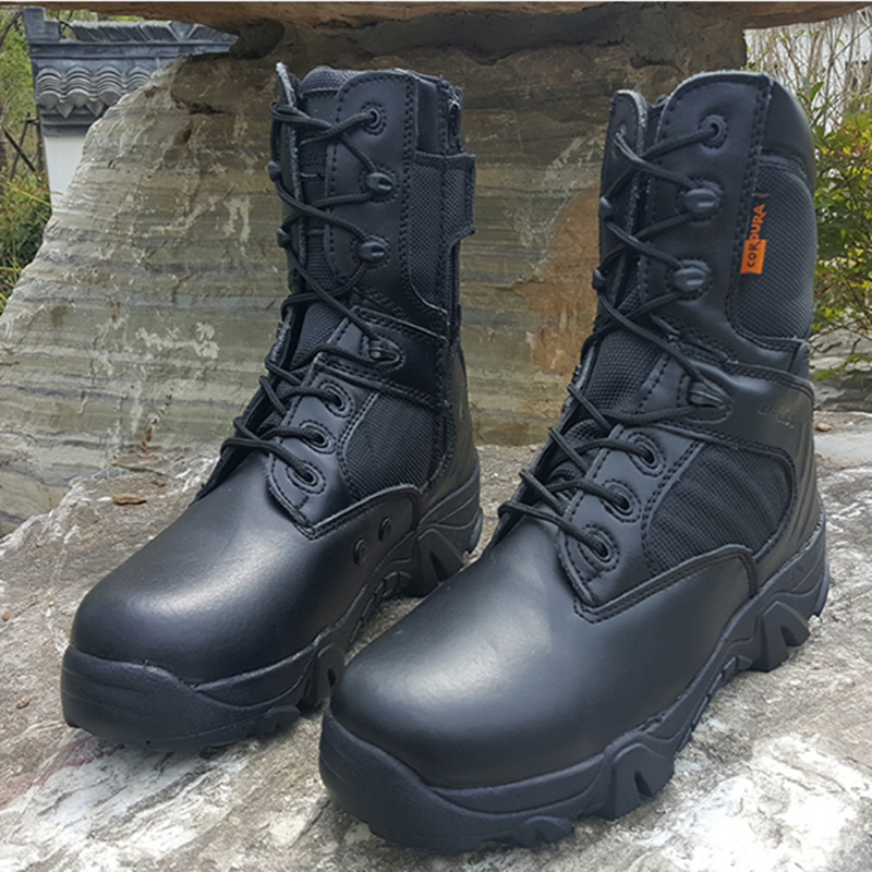 Boots militaires en cuir - amortissement - Ref 1397576 Image 1
