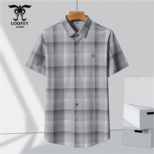 龙达飞新品【专柜同款】青年男士夏休闲百搭格纹短袖衬衫DT18610