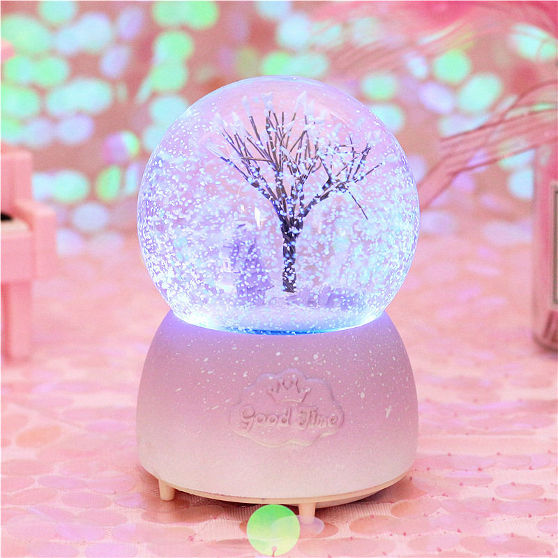 带雪花闪灯树脂许愿树水晶球音乐盒摆件 创意结婚礼物生日礼物品