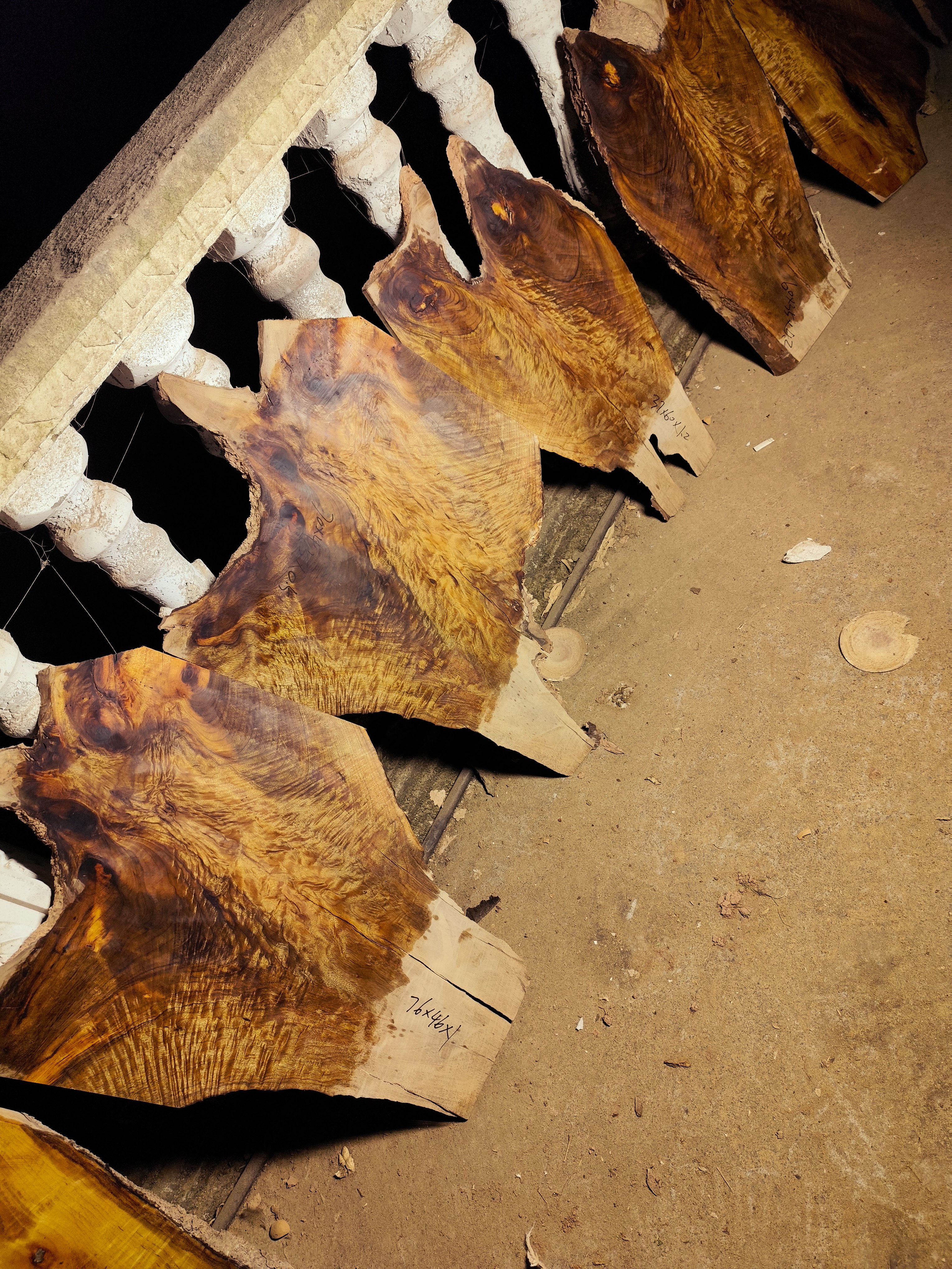 四川金丝楠木料水波纹金丝弹弓手串边角料雕刻练手发簪梳子印章料