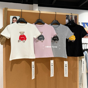 正肩修身 T恤女夏季 设计感小众上衣 卡通小熊印花短袖 2026早春新款