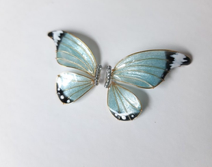 豆のCreema minne代购 蝶与骨 造化液蝴蝶耳钉耳夹女生礼物创意