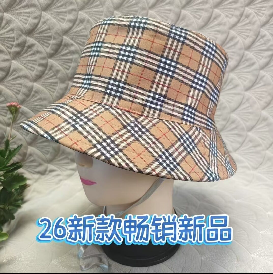 经典格纹英伦风贵气穿搭棒球帽和百搭渔夫帽休闲情侣防晒太阳帽