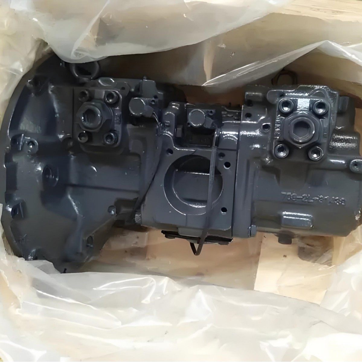 挖掘机PC360-7液压泵主泵708-2G-00024用于挖掘机维修配件,标准件/零部件/工业耗材,液压泵,淘宝优惠券,粉丝福利购,淘宝优惠卷