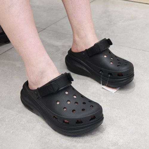 Crocs卡骆驰新款动感泡芙Clog